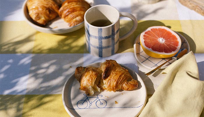 Stoneware Plates Made for Real Life